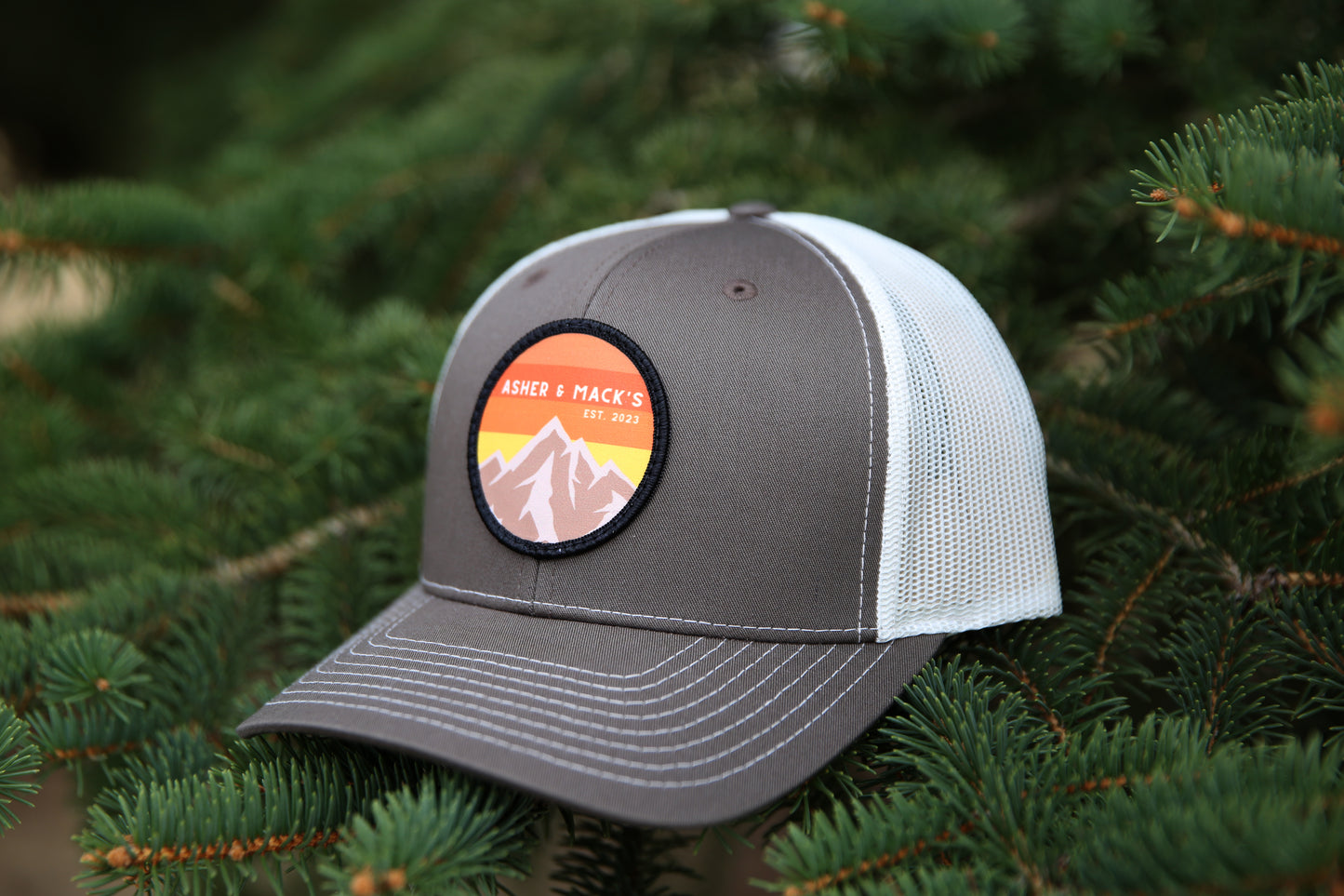Ember Peak Hat (Brown with sunset)